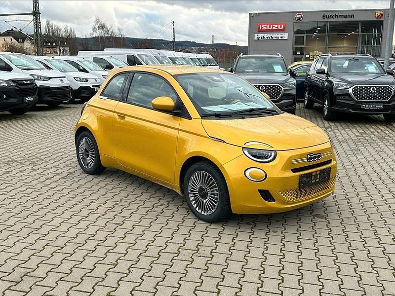 Gebraucht Fiat 500 65 PS (47 kW) 2026 Gelb