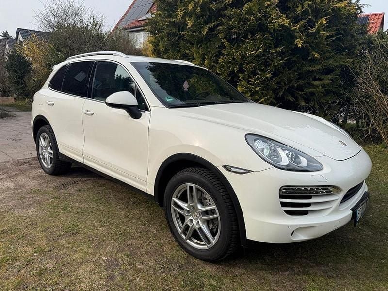 Gebraucht Porsche Cayenne 245 PS (180 kW) 2011 Weiß SUV