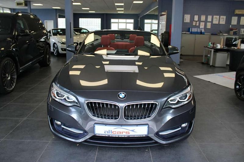 Gebraucht BMW 218 Sport Line 136 PS (100 kW) 2016 Grau Cabrio