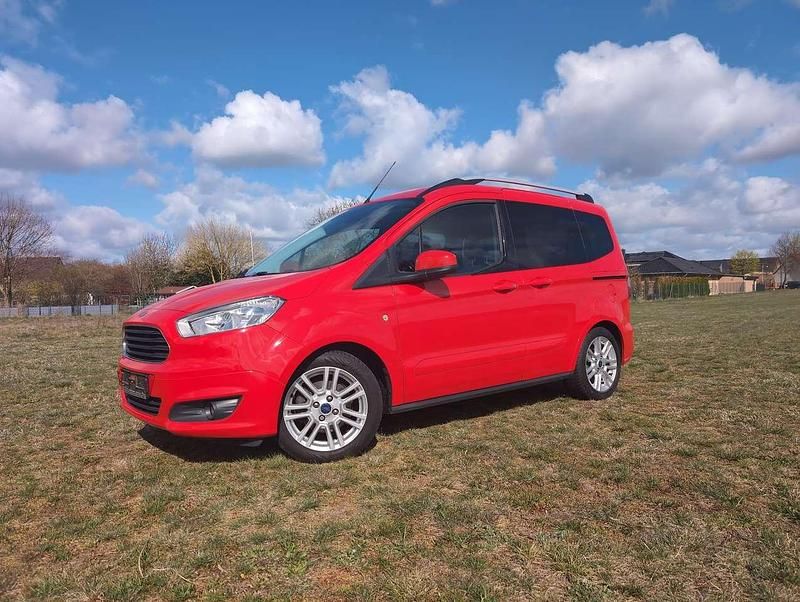 Gebraucht Ford Tourneo Titanium 75 PS (55 kW) 2017 Kombi