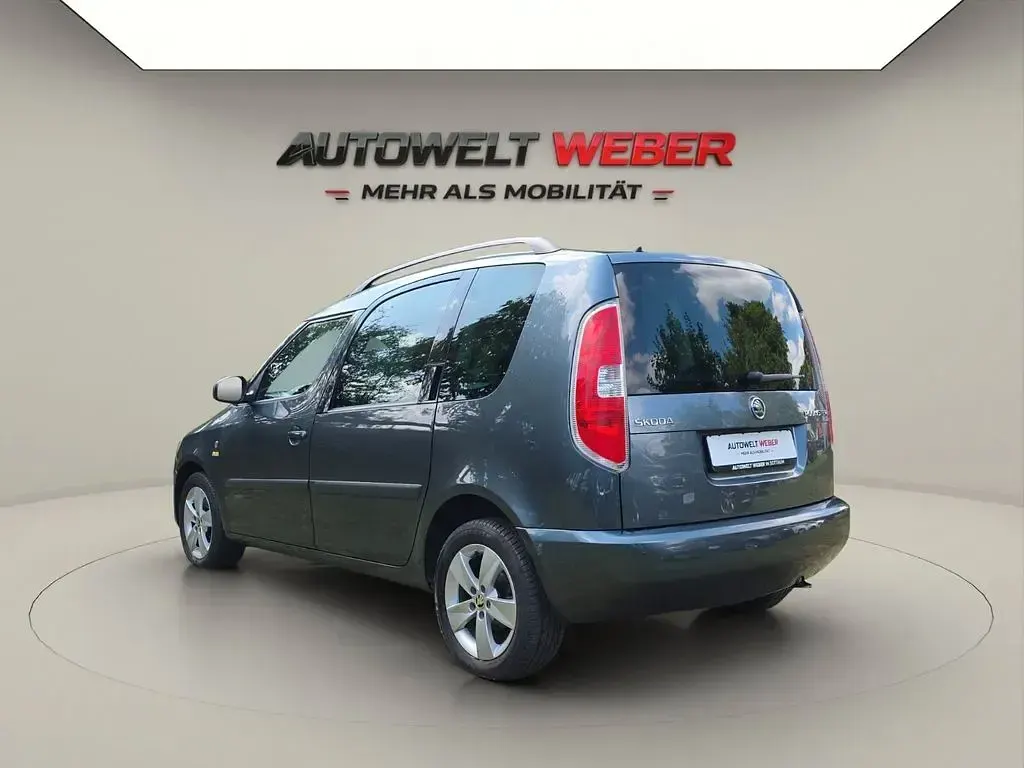 Gebraucht Skoda Roomster Fresh 105 PS (77 kW) 2015 Grau Van / Kleinbus