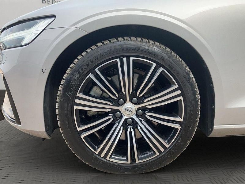 Gebraucht Volvo S60 Ultimate 250 PS (183 kW) 2023 Grau Limousine