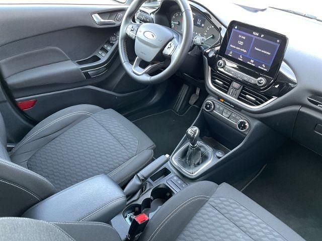 Gebraucht Ford Fiesta Titanium 101 PS (74 kW) 2022 Weiß Kleinwagen