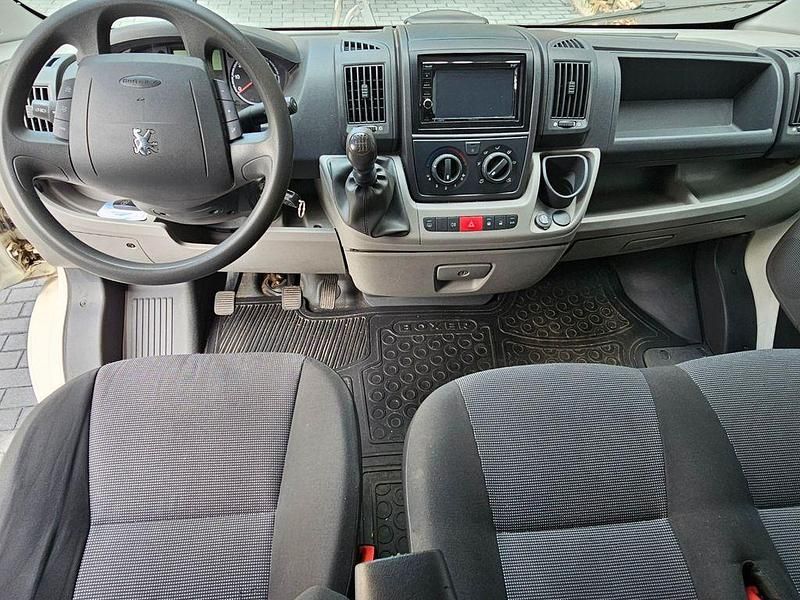 Gebraucht Peugeot Boxer 120 PS (88 kW) 2010 Weiß Van