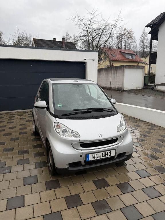 Silber Gebraucht 2010 Smart ForTwo Cabrio Pulse Cabrio | 6.000 € (Fairer Preis) - Bild 1/4