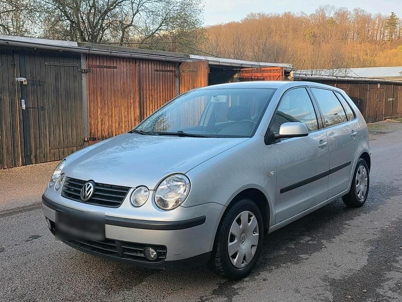 Gebraucht VW Polo 75 PS (55 kW) 2002 Grau Kleinwagen