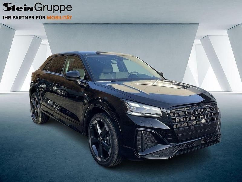 Neu Audi Q2 S-Line 150 PS (110 kW) 2025 Schwarz SUV