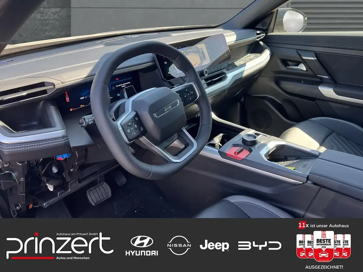 Neu Jeep Compass 224 PS (164 kW) 2026 Amazonia green SUV