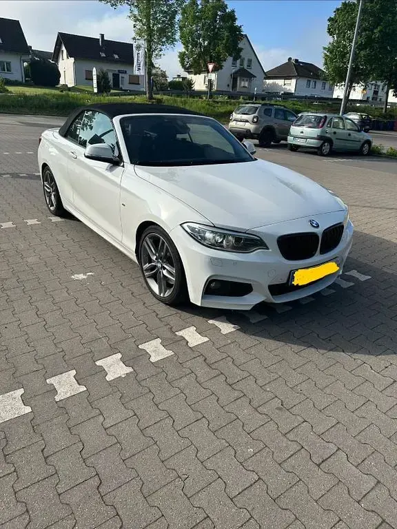 Gebraucht BMW 220 M Sport 190 PS (139 kW) 2016 Weiß Cabrio
