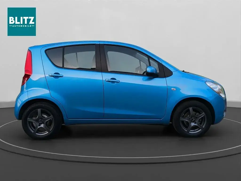 Gebraucht Opel Agila Edition 65 PS (47 kW) 2010 Blau Kleinwagen