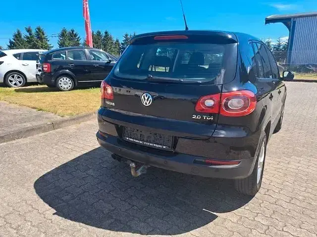 Gebraucht VW Tiguan Trendline 140 PS (102 kW) 2008 Schwarz SUV