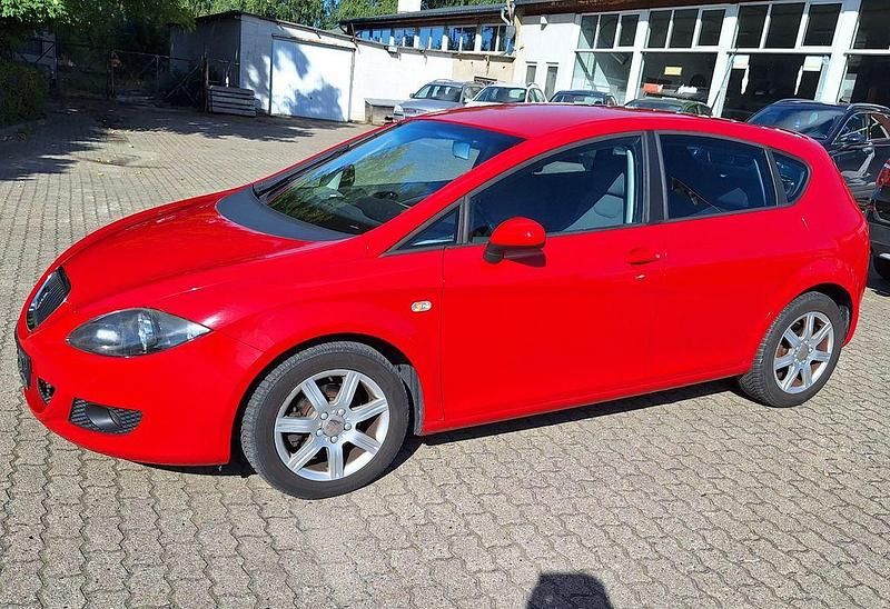 Gebraucht Seat Leon Stylance 102 PS (75 kW) 2007 Rot Limousine