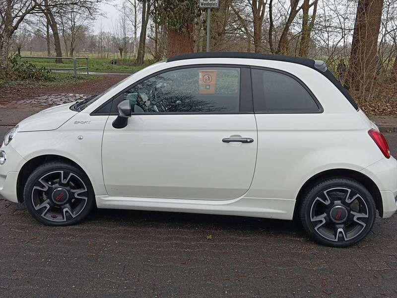 Weiß Gebraucht 2022 Fiat 500C Sport Cabrio | 13.500 € (Fairer Preis) - Bild 1/4