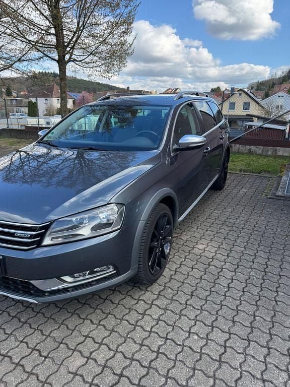 Gebraucht VW Passat Alltrack 140 PS (102 kW) 2013 Silber Kombi