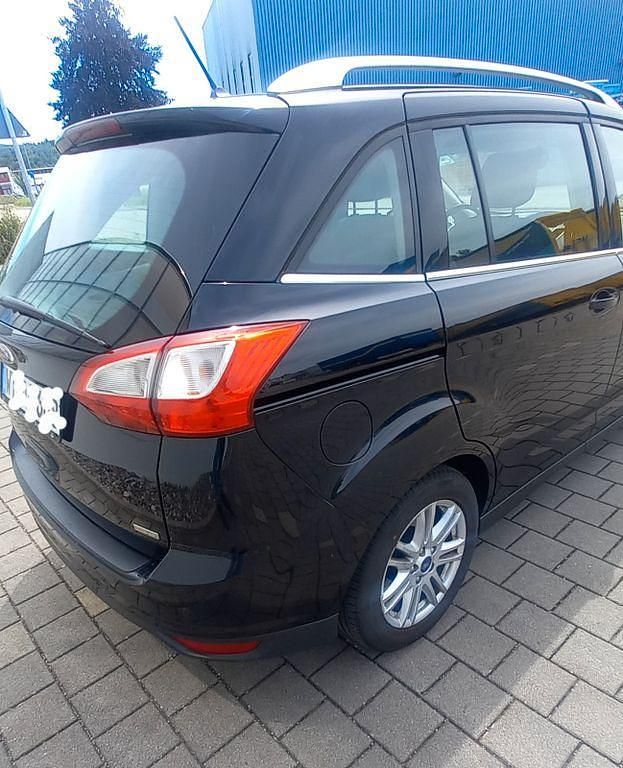 Gebraucht Ford Grand C-Max Titanium 125 PS (91 kW) 2015 Schwarz Van / Kleinbus