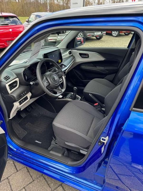 Neu Suzuki Swift Comfort+ 83 PS (61 kW) 2026 Blau Kleinwagen