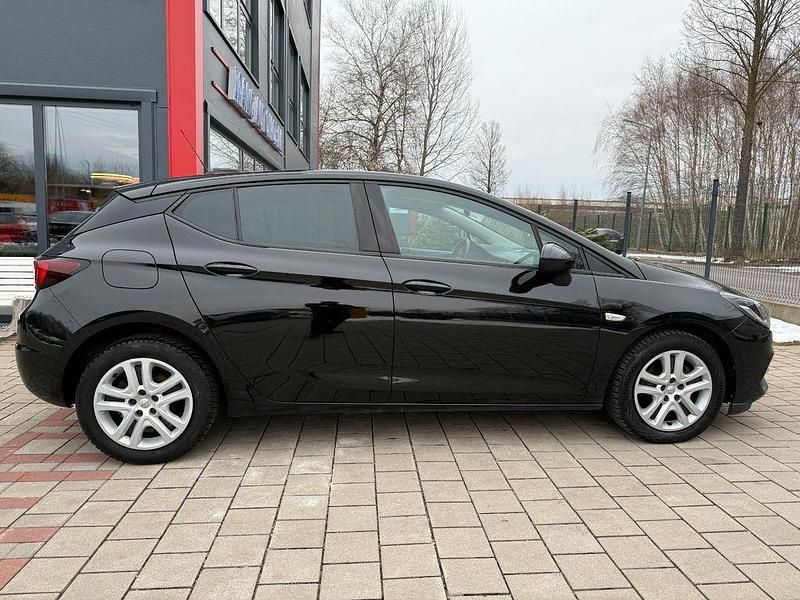 Gebraucht Opel Astra Edition 122 PS (89 kW) 2020 Schwarz Limousine