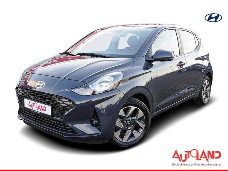 Gebraucht Hyundai i10 79 PS (58 kW) 2024 Grau Kleinwagen