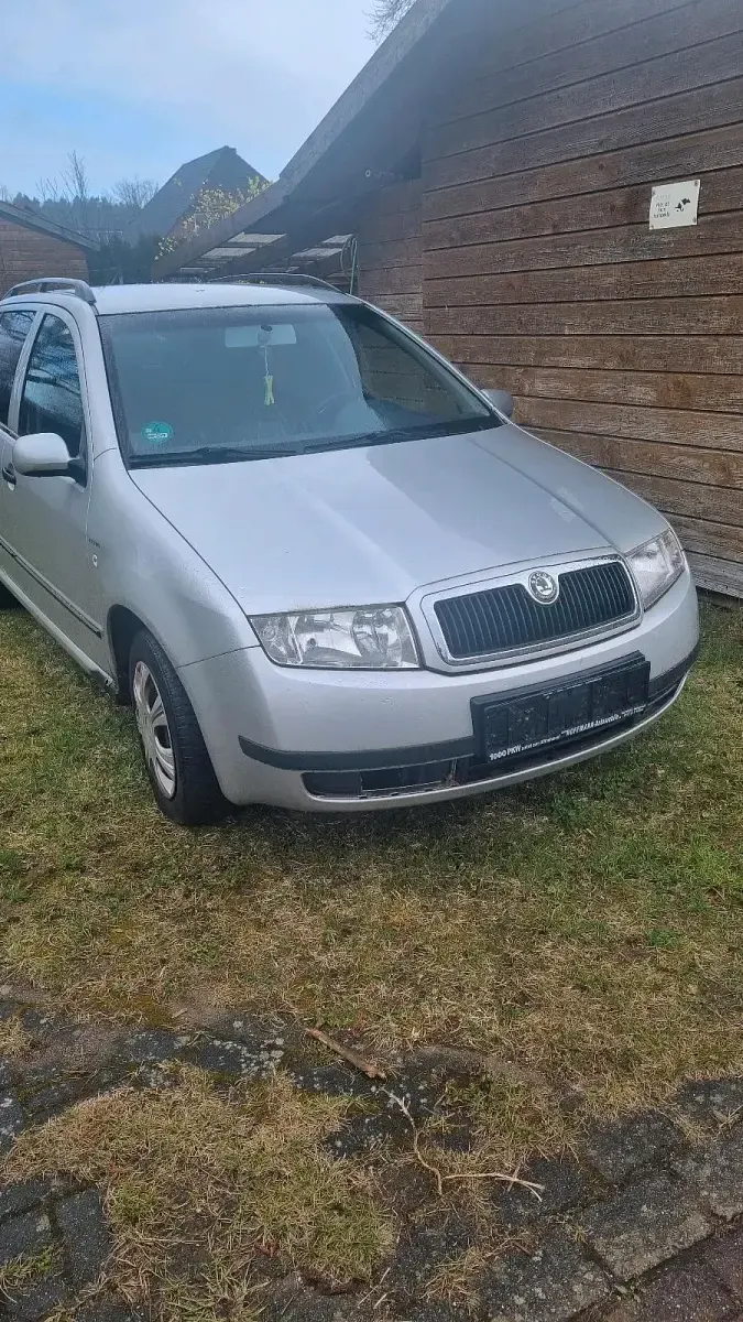 Brugt Skoda Fabia 75 HK (55 kW) 2004 Sølv Stationcar