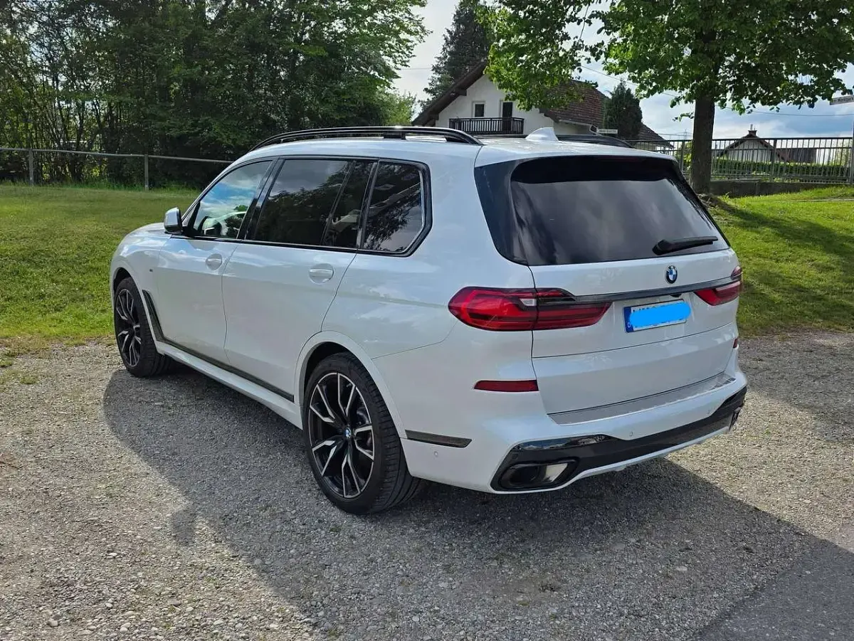 Gebraucht BMW X7 340 PS (250 kW) 2021 Weiß SUV