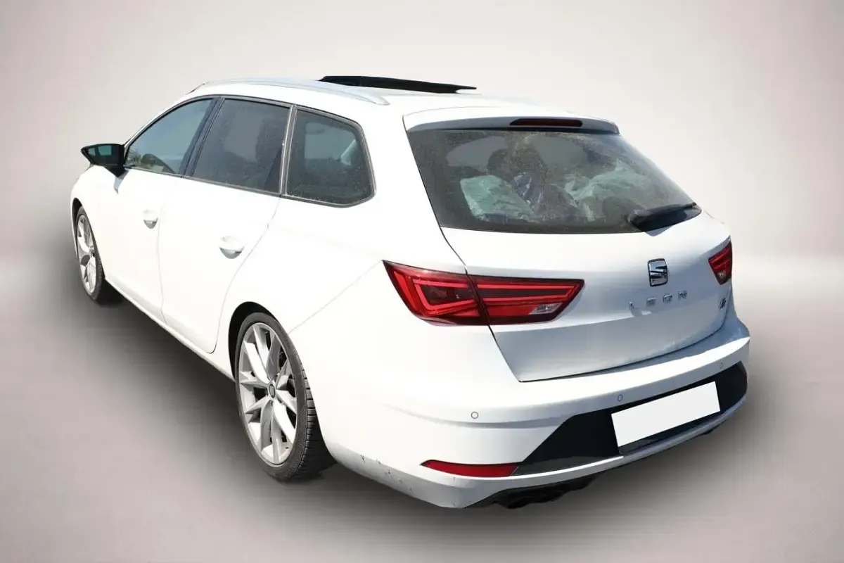 Gebraucht Seat Leon ST FR 150 PS (110 kW) 2017 Manufacturer Kombi
