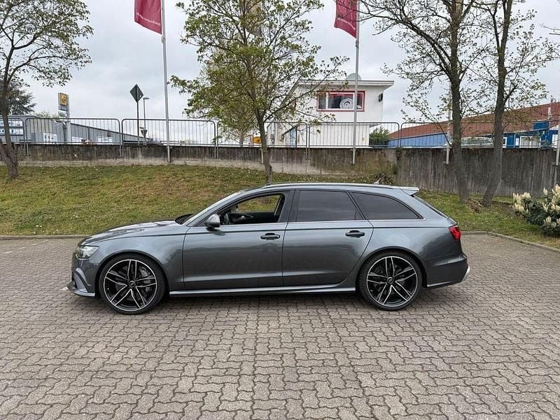 Second-hand Audi RS6 Performance 605 CP (444 kW) 2016 Gri Break