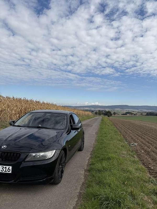 Gebraucht BMW 316 Sport Line 116 PS (85 kW) 2011 Limousine