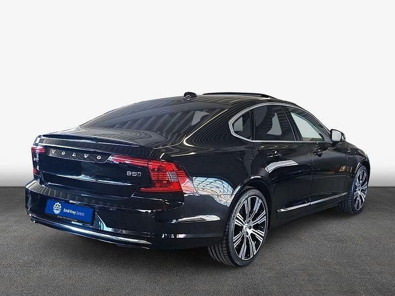 Gebraucht Volvo S90 Ultimate 235 PS (172 kW) 2024 Onyx black metallic Limousine