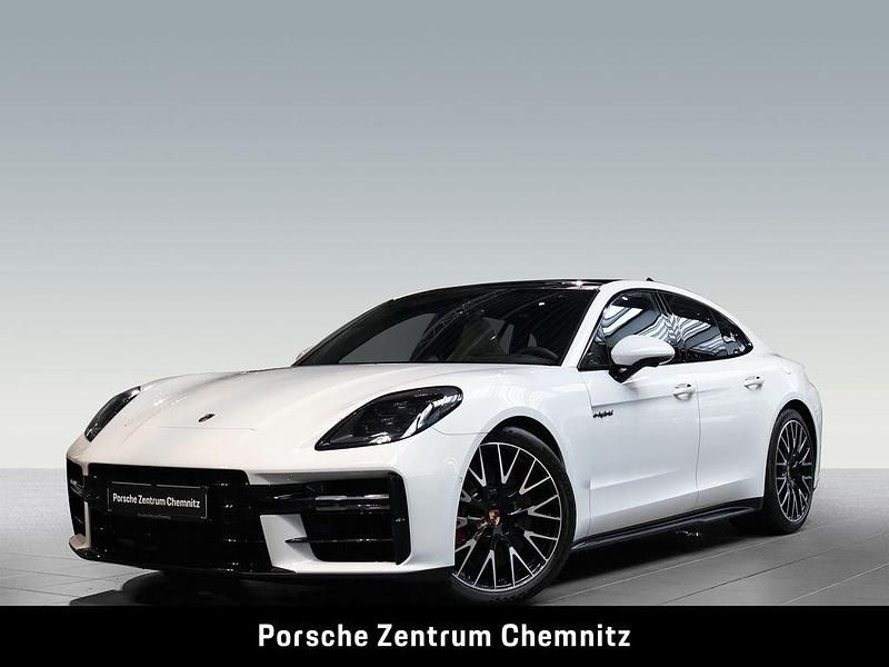 Weiß Gebraucht 2024 Porsche Panamera 4S Limousine | 132.980 € (Guter Preis) - Bild 1/4