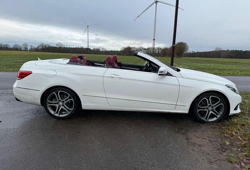 Rot Gebraucht 2014 Mercedes E350 Cabrio | 22.000 € (Etwas zu teuer) - Bild 1/4