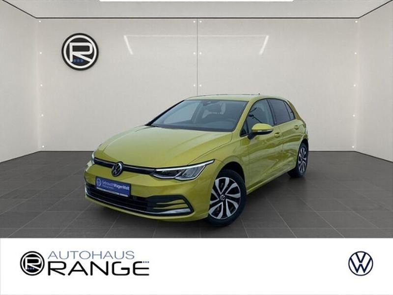 Gebraucht VW Golf VIII Active 150 PS (110 kW) 2023 Gelb Limousine