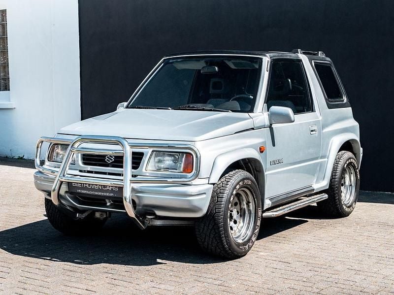 Silber Gebraucht 1998 Suzuki Vitara SUV | 11.750 € - Bild 1/4