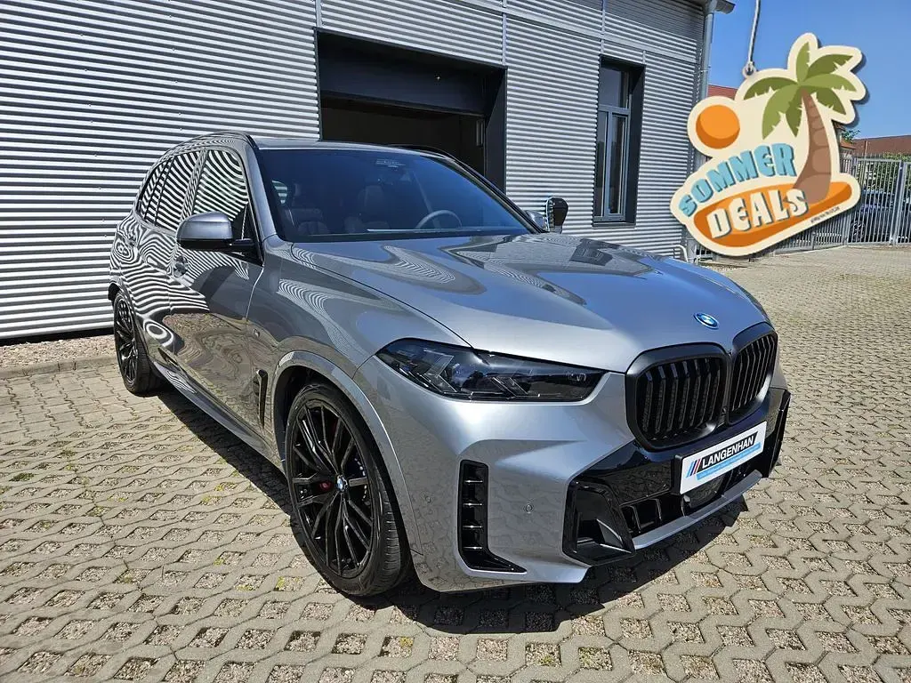 Neu BMW X5 M Sport 489 PS (359 kW) 2026 Grau SUV