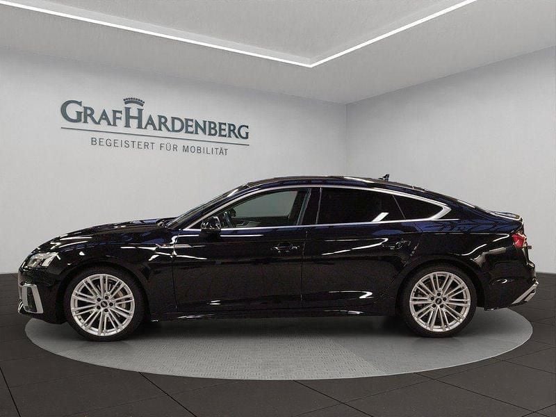Gebraucht Audi A5 Sportback Basis 265 PS (194 kW) 2021 Mythosschwarz metallic Kleinwagen