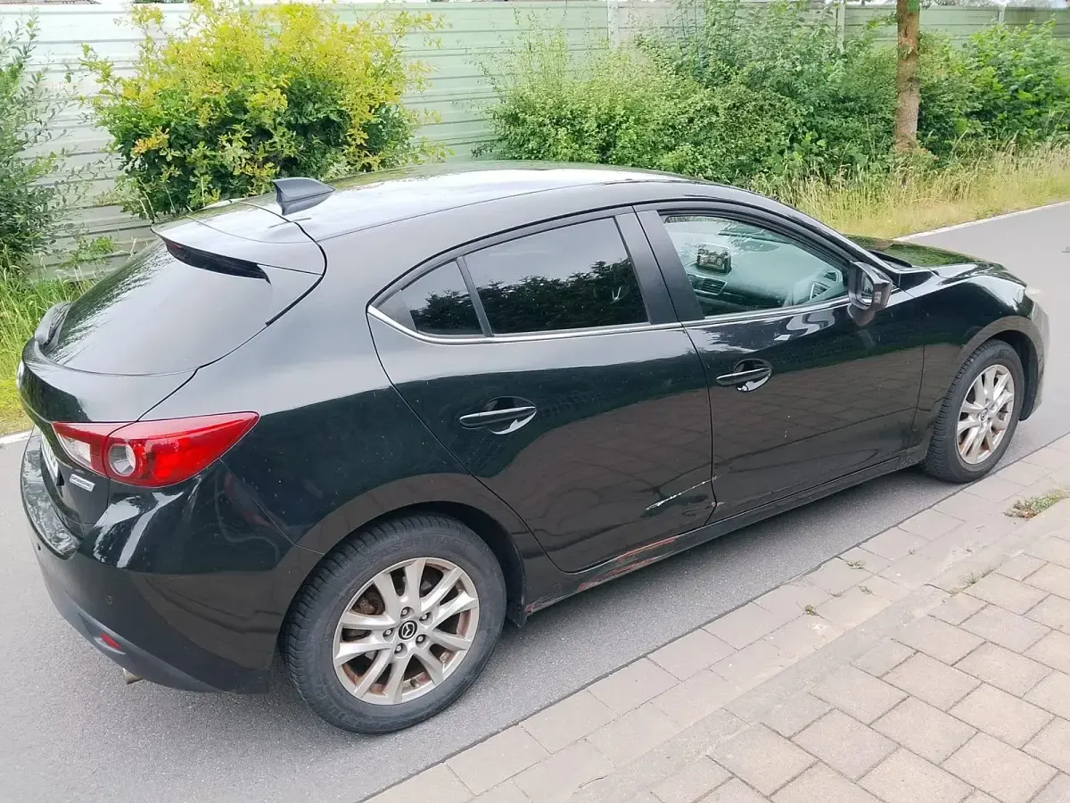 Gebraucht Mazda 3 150 PS (110 kW) 2014 Schwarz Limousine