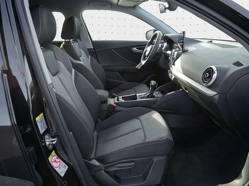 Gebraucht Audi Q2 Advanced 150 PS (110 kW) 2025 Mythosschwarz metallic SUV