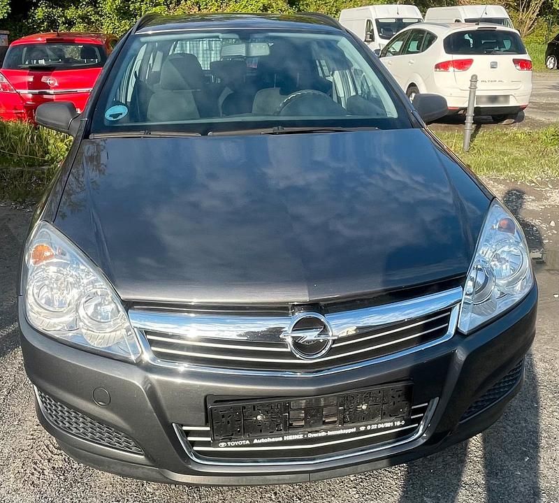 Second-hand Opel Astra 140 CP (102 kW) 2009 Maro Break