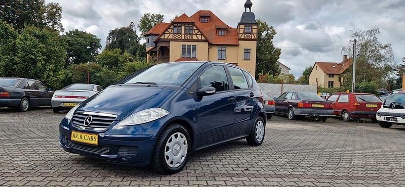 Blau Gebraucht 2005 Mercedes A160 Classic Van / Kleinbus | 1.650 € (Fairer Preis) - Bild 1/4
