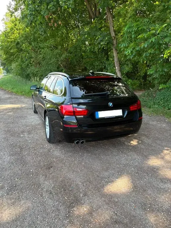 Gebraucht BMW 525 Performance 218 PS (160 kW) 2012 Schwarz Kombi