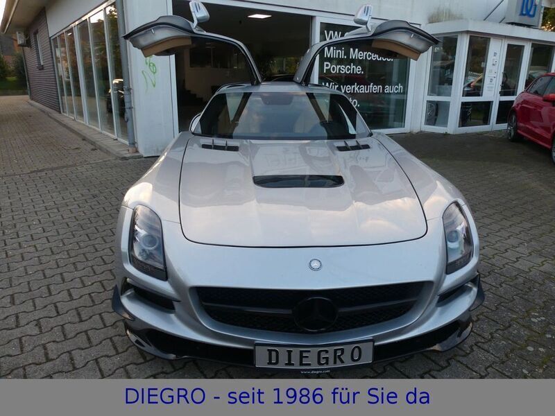 Iridiumsilber Gebraucht 2010 Mercedes SLS AMG AMG Coupé | 199.000 € - Bild 1/4