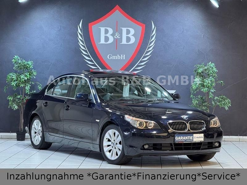 Monacoblau metallic Gebraucht 2006 BMW 525 Sport Line Limousine | 6.990 € (Etwas zu teuer) - Bild 1/4