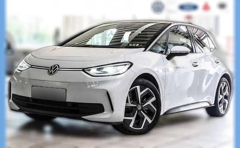 Weiß metallic Gebraucht 2024 VW ID.3 Pro Kleinwagen | 32.180 € (Guter Preis) - Bild 1/4