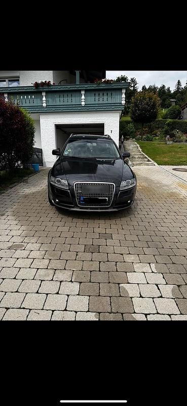 Grau Gebraucht 2007 Audi A6 Allroad Kombi | 9.500 € (Fairer Preis) - Bild 1/4