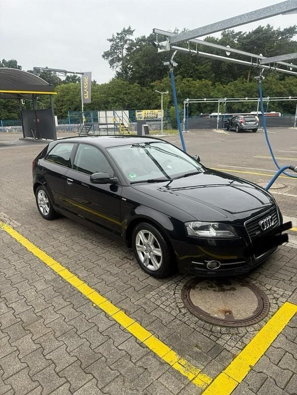 Schwarz Gebraucht 2012 Audi A3 S-Line Kleinwagen | 7.200 € (Teuer) - Bild 1/4