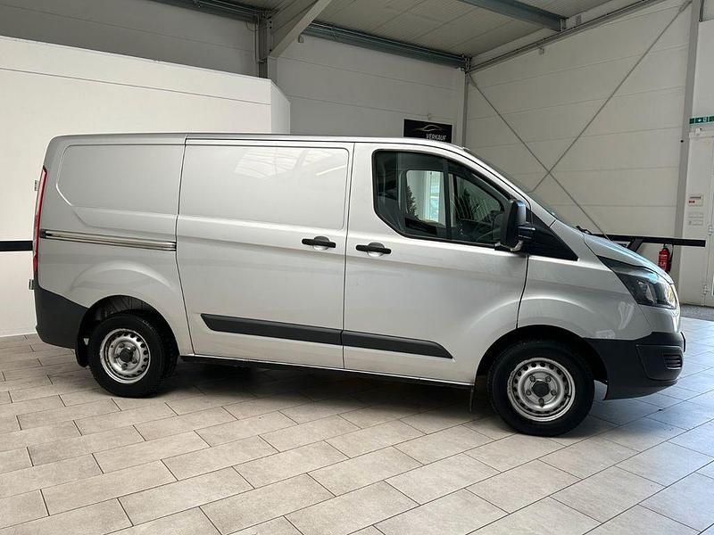 Gebraucht Ford Transit Custom 101 PS (74 kW) 2016 Silber Limousine