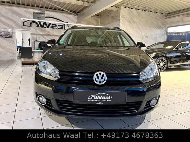 Gebraucht VW Golf VII Match 116 PS (85 kW) 2013 Schwarz Kombi