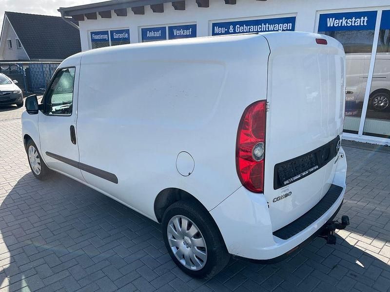 Gebraucht Opel Combo 90 PS (66 kW) 2014 Weiß Van / Kleinbus