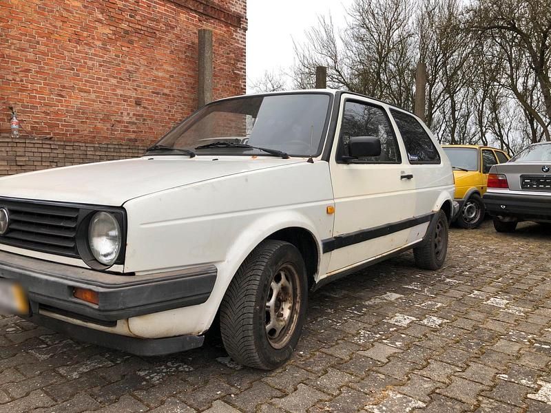Gebraucht VW Golf III 54 PS (39 kW) 1991 Weiß Kleinwagen
