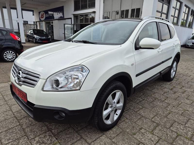 Weiß Gebraucht 2010 Nissan Qashqai +2 Acenta SUV | 6.999 € (Fairer Preis) - Bild 1/4