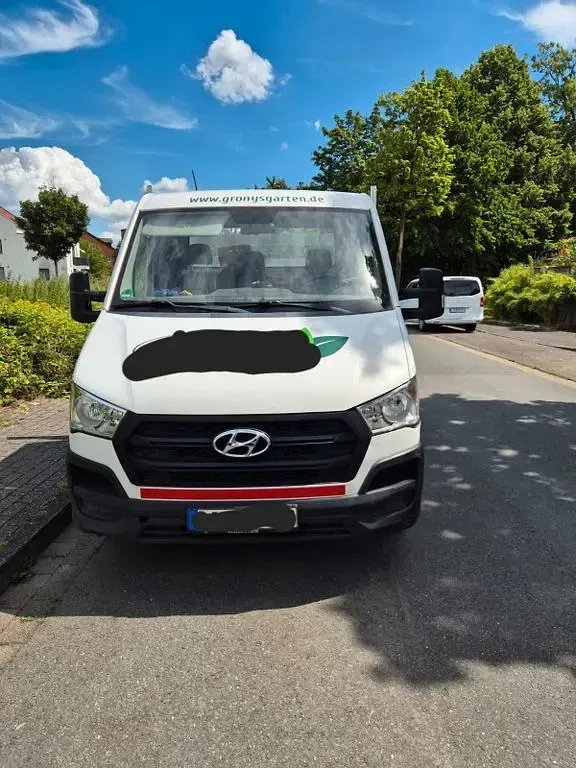 Gebraucht Hyundai H 350 170 PS (125 kW) 2019 Weiß Van